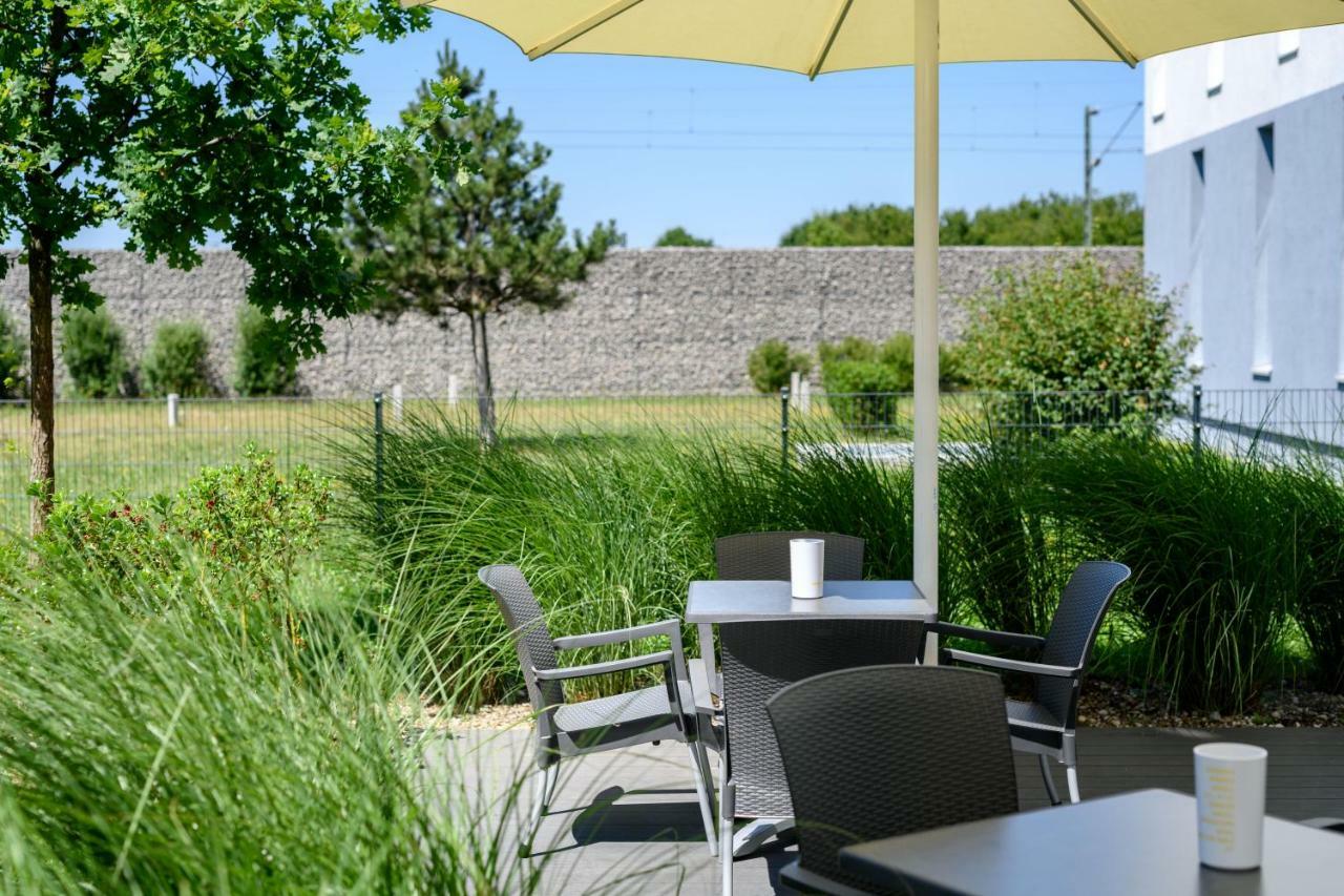 Ibis Budget Muenchen City Olympiapark Exterior foto